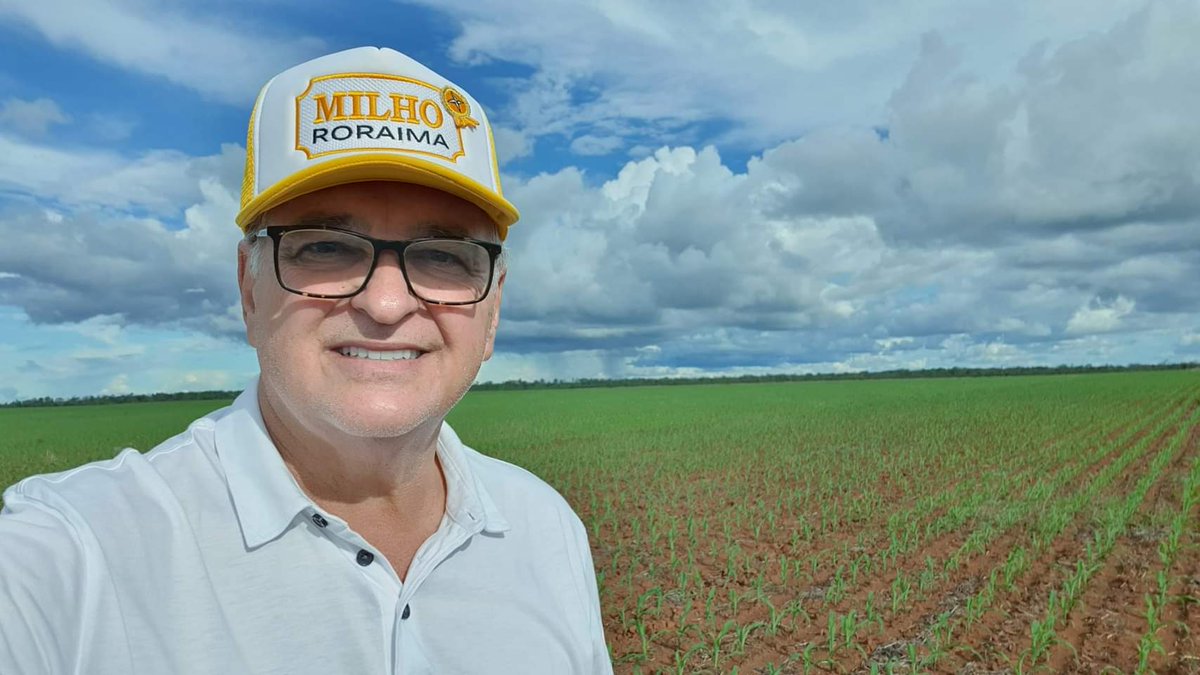 aluizionassi's tweet image. Fantástica evolução da #Soja_Roraima e do #Milho_Roraima no #Cerrado_Roraima
*Fotos do dia 11/05 e de hoje 15/06, nas mesmas áreas

#Roraima_HemisférioNorte
#Roraima_AMelhorFronteiraAgrícolaDoBRASIL
#Agro_Roraima
#Roraima_SemIgual
#RoraimaEstadoLuz🌞
#AtraçãoDeInvestimentos 🏁🏁