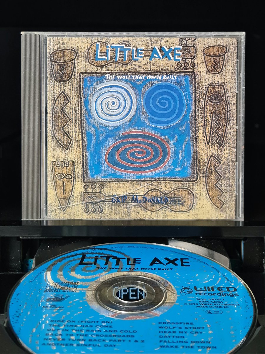 AlbumAlmanac's tweet photo. 🗓️ 30th anniversary! (June 15, 1994)
💿 Little Axe - The Wolf That House Built
🎶 Sisters and brothers ride on/ Thru Arkansas, Mississippi, Louisiana, Alabama, and ... / Err, you know/ Ride on
#LittleAxe https://t.co/7vEKam1vEU