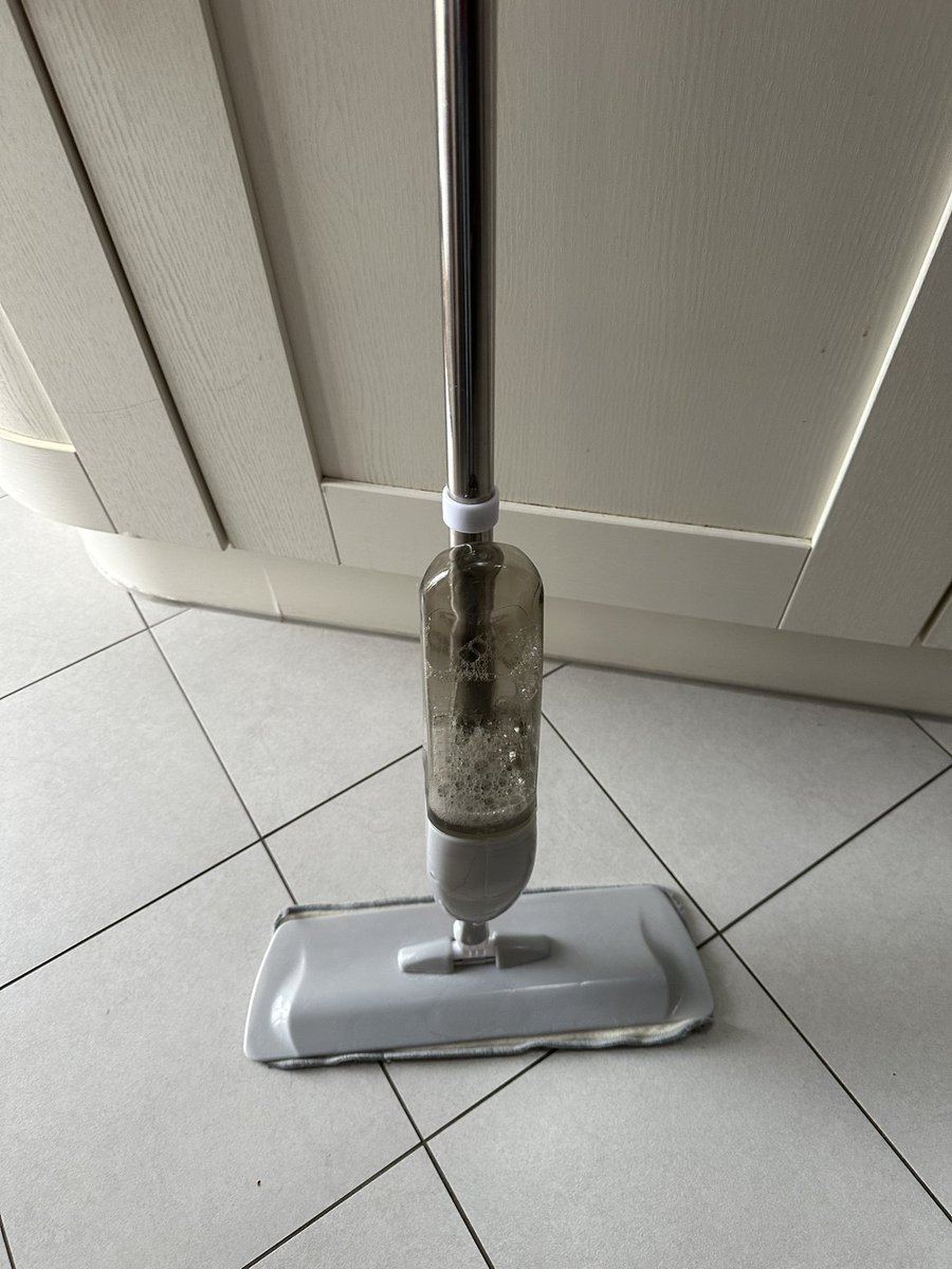 If there is an easy way to remove the detergent container from the spray section - I haven’t found it! Why don’t manufacturers test their devices?!