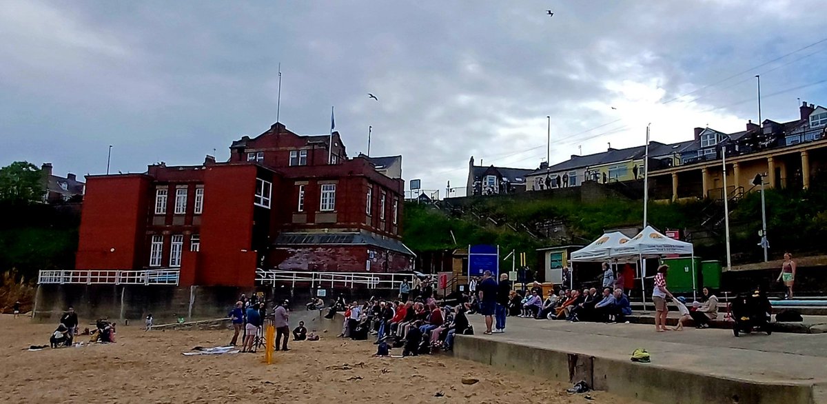 Heather Sugden (@hes_1) on Twitter photo A fantastic turn out for an evening chat with our scientists on the beach today <a href="/PriestRJ/">Rachael Priest</a>, Peter and Marco, as part of Cullercoats Festival, thanks everyone for joining us <a href="/NCLDoveMarine/">NCL Dove Marine Lab</a> <a href="/SciencesNCL/">Sciences at Newcastle</a> <a href="/ecology_ncl/">Ecology Group, Newcastle University</a> A fantastic turn out for an evening chat with our scientists on the beach today <a href="/PriestRJ/">Rachael Priest</a>, Peter and Marco, as part of Cullercoats Festival, thanks everyone for joining us <a href="/NCLDoveMarine/">NCL Dove Marine Lab</a> <a href="/SciencesNCL/">Sciences at Newcastle</a> <a href="/ecology_ncl/">Ecology Group, Newcastle University</a>