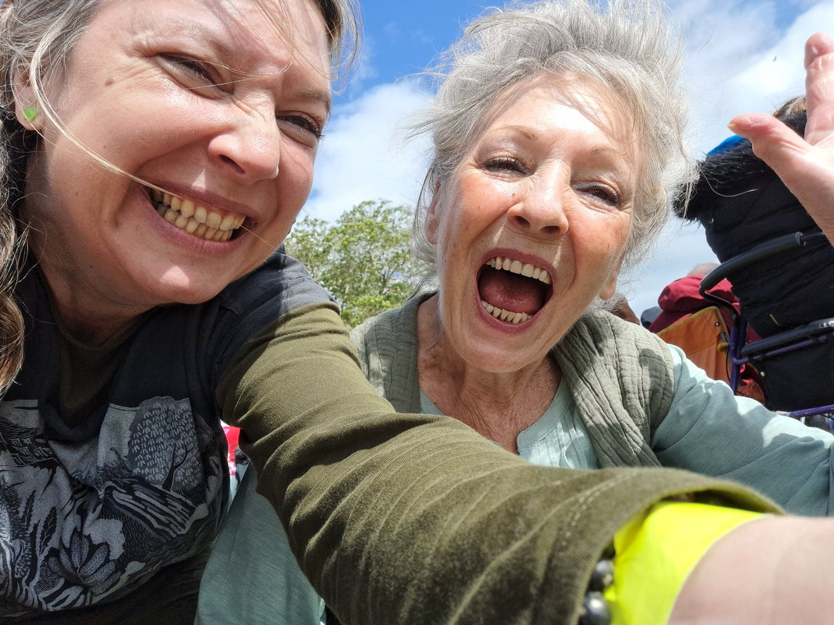 When two #SENDparnents really know how to throw a big party and create <a href="/festability/">Festability</a> you get freedom in a field. Lucy's <a href="/DelichonLtd/">Delichon Ltd</a> Delta was the perfect festival ride!!