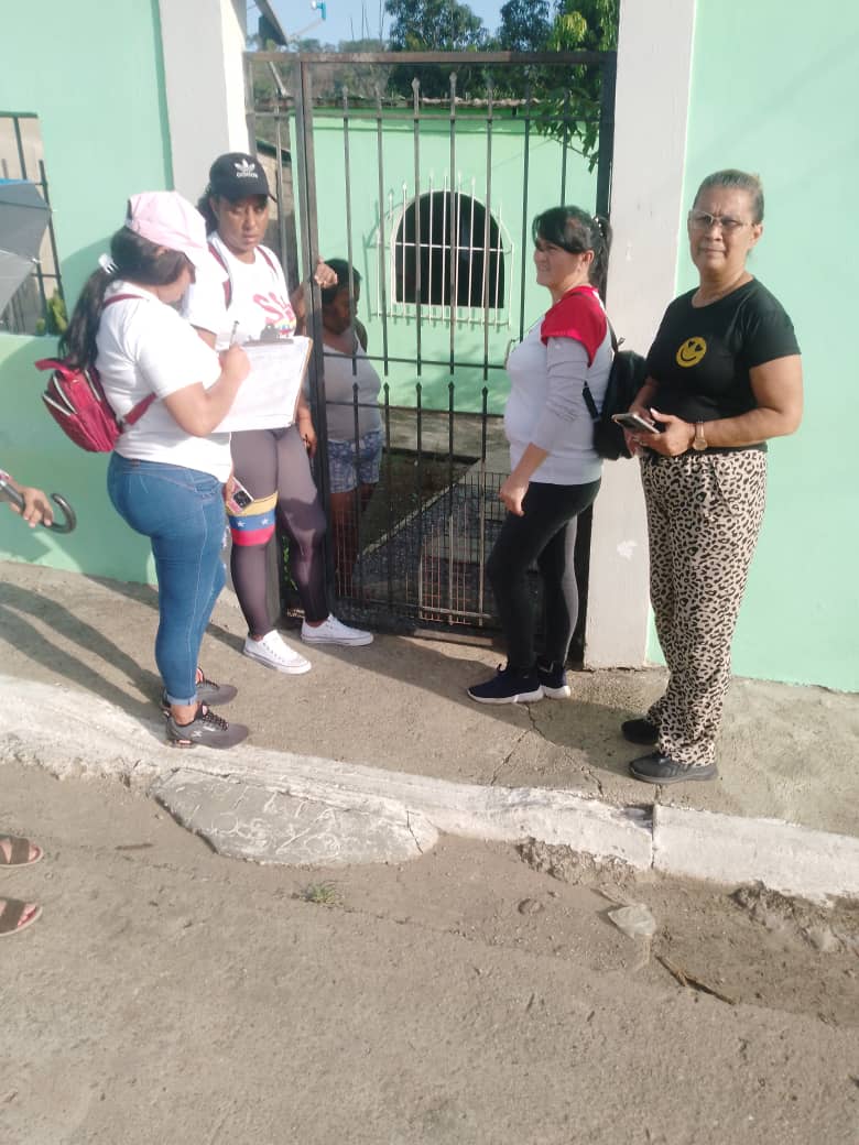 Desplegados en territorio nuestro equipo de <a href="/SomosVzlaSS2022/">Somos Venezuela</a>, chequea cada 1x10x7 en el Sector de 10 Marzo en el Municipio San Sebastián de los Reyes. Para Garantizar la Gran Victoria del 28J. Porque Nosotros Venceremos...