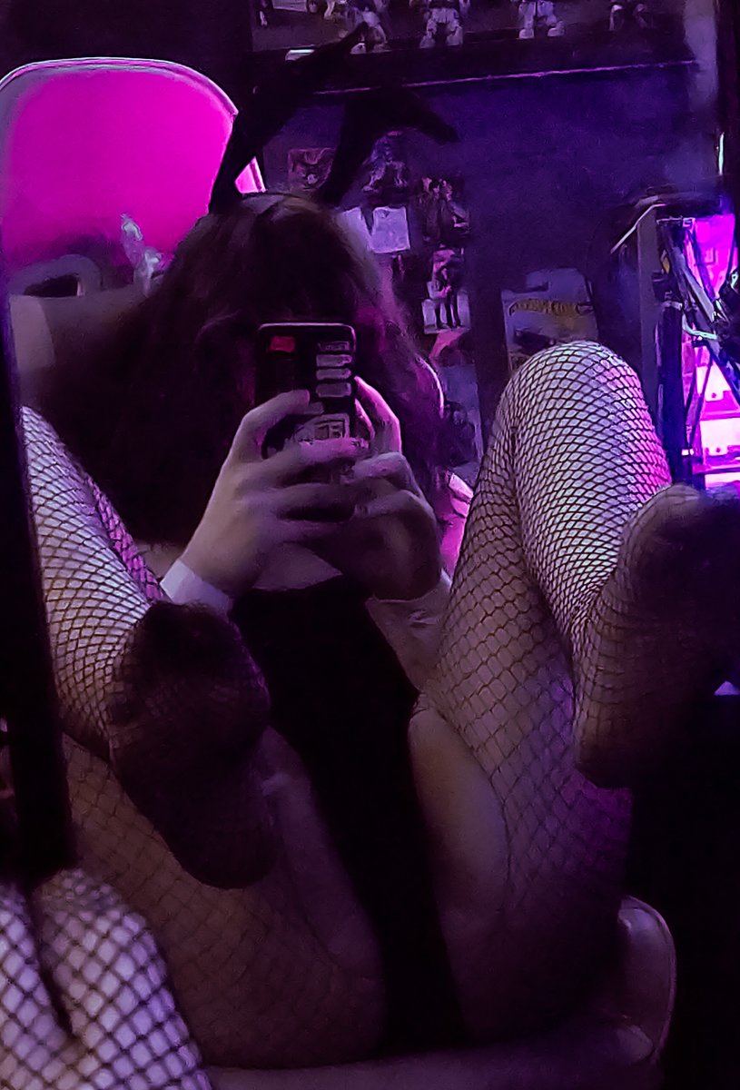 oioireo's tweet photo. literally me 🐇 https://t.co/Qa0OF2wYHQ