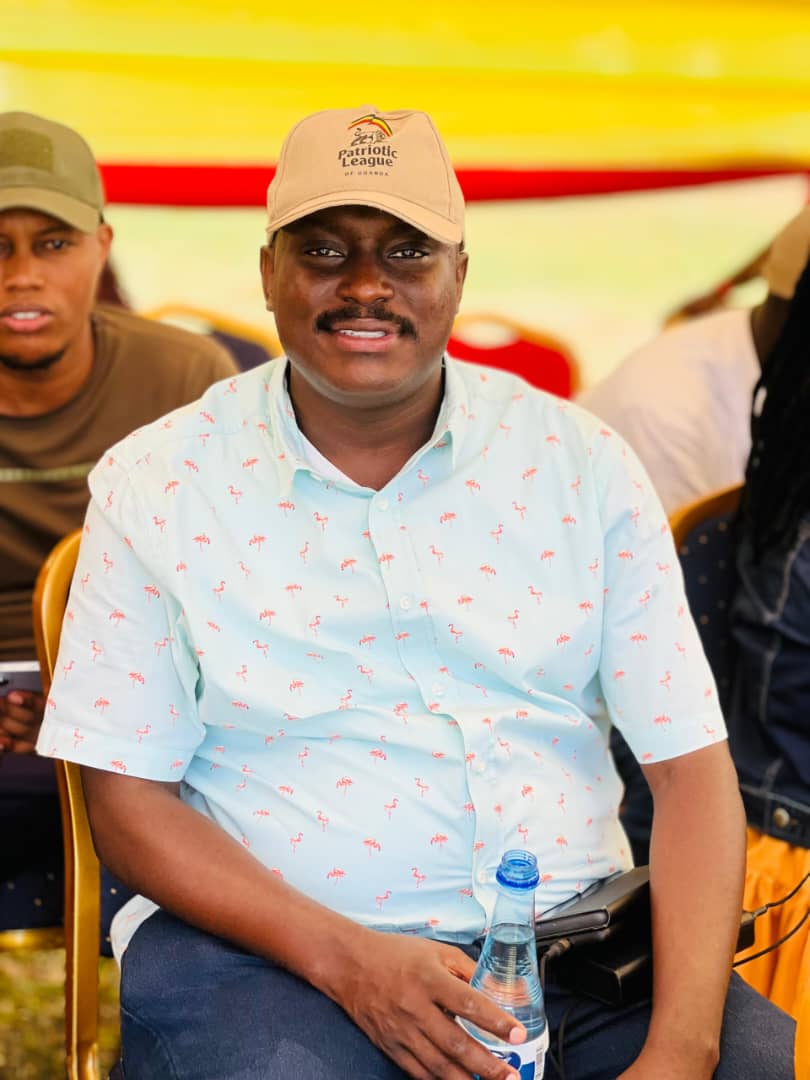 HenryBasaliza1's tweet photo. Thankyou ndugu @MKatungi for the well organised civic community engagement, the people of kyankwanzi we cant thankyou enough, @Pl_uganda is already embraced in the area. Gen @mkainerugaba is next.
@CedricNdilima 
@MichealMawanda1 
@DaudiKabanda https://t.co/D82GYf22gW