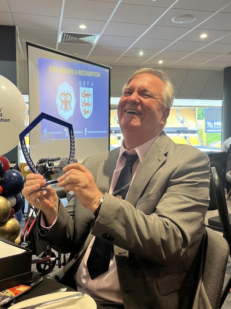 Newcastle Schools FA (@newcastlesfa) on Twitter photo The first ever winner of the <a href="/SchoolsFootball/">English Schools' Football Association</a> Special Recognition Award is our very own Ian Beck. Ian has dedicated his life to providing children in Newcastle with sporting opportunities, despite retiring due to being diagnosed with MND 8 years ago. Well done Ian. 🖤🤍 The first ever winner of the <a href="/SchoolsFootball/">English Schools' Football Association</a> Special Recognition Award is our very own Ian Beck. Ian has dedicated his life to providing children in Newcastle with sporting opportunities, despite retiring due to being diagnosed with MND 8 years ago. Well done Ian. 🖤🤍