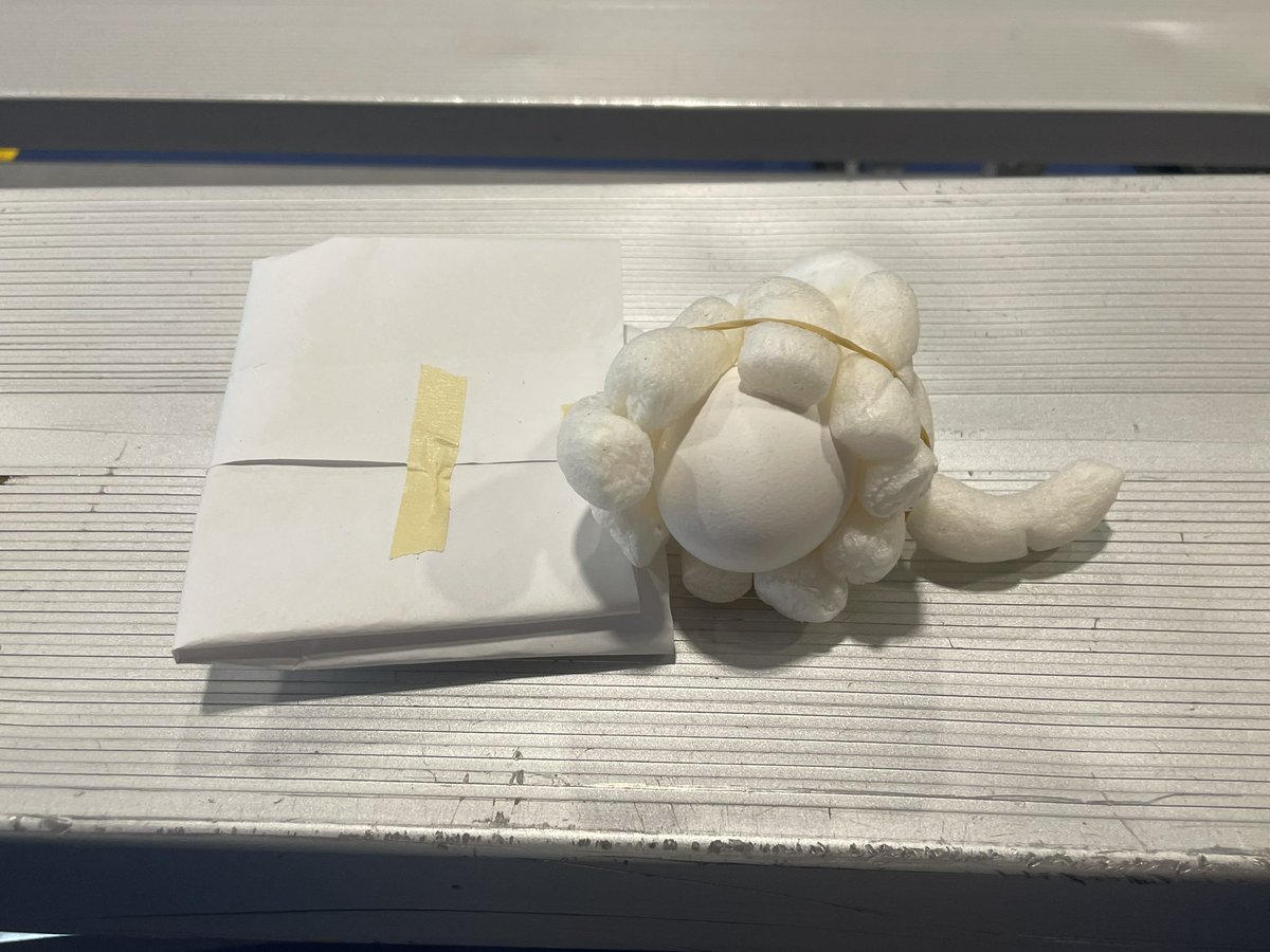 CoachBeauchesne's tweet image. #FinalExam #EggDrop Transport Devices! [Project Challenge (E-Block)]
@AndoverPS
@DonnaRuseckas 
#AHSPhysEd