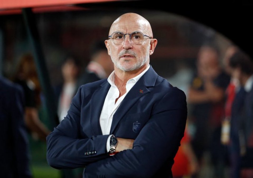 Nanosecso's tweet photo. Hemos dejado de jugar a la puta mierda de tener la posesión.

Don Luis de la Fuente Castillo.

SANGRE RIOJANA. https://t.co/oT1r3NrZUz