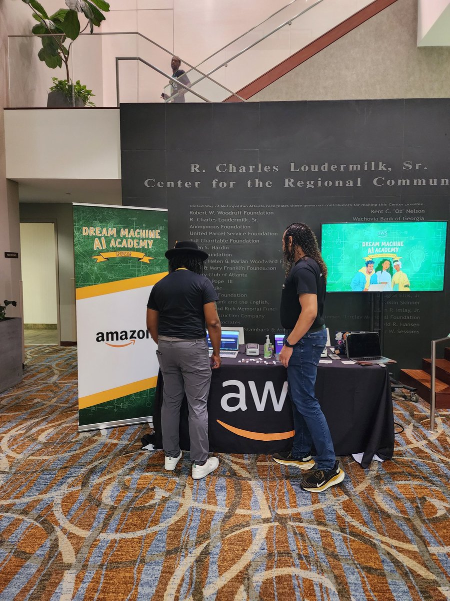 phenomenashlie's tweet image. Awesome event by #DreamMachine AI Academy today to wrap up #AtlantaTechWeek. Happy to be a sponsor @awscloud !