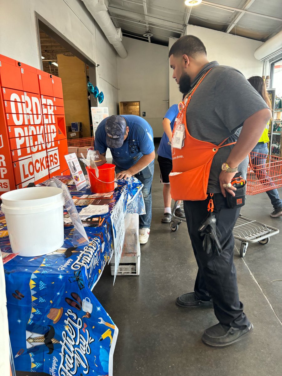 CorpusAmy's tweet photo. #THD6584 Father’s Day weekend services event! 👔 @bka1220 @je_raul08 @bluepitt79 https://t.co/mCxXL2HHe1