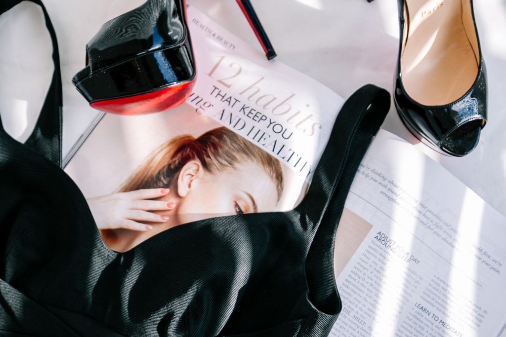 Luxury brands can afford to swap out non-sustainable practices and materials for more expensive eco-friendly options, making them considered a 'more sustainable' luxury. But what about ethical practices? 

Read more ➡️ lttr.ai/ATurv
#LuxuryBrands #SustainableFashion