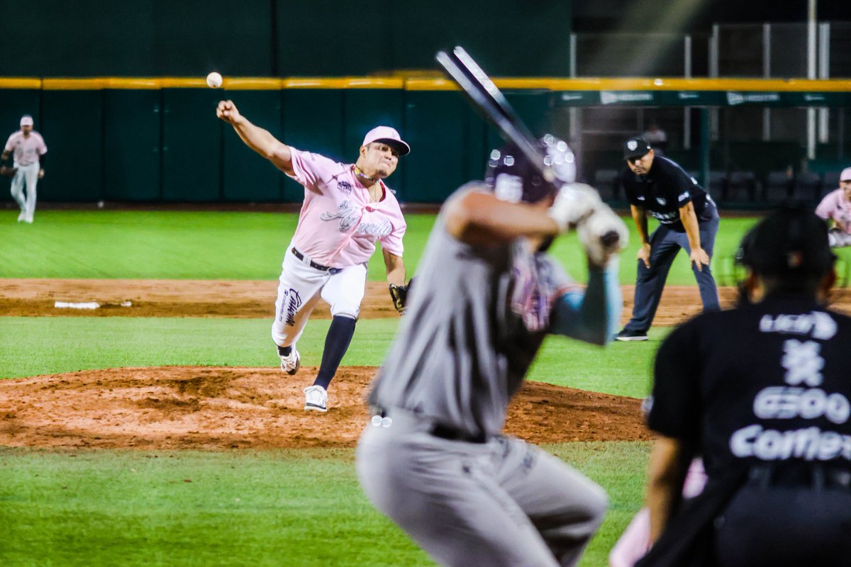 José Piña, Erick Casillas, Evan Rutckyj, Jonás Garibay se apuntaron un hold en el primero de la serie ante Tigres. 💪

#SiempreGlorioso 🦅⚾️