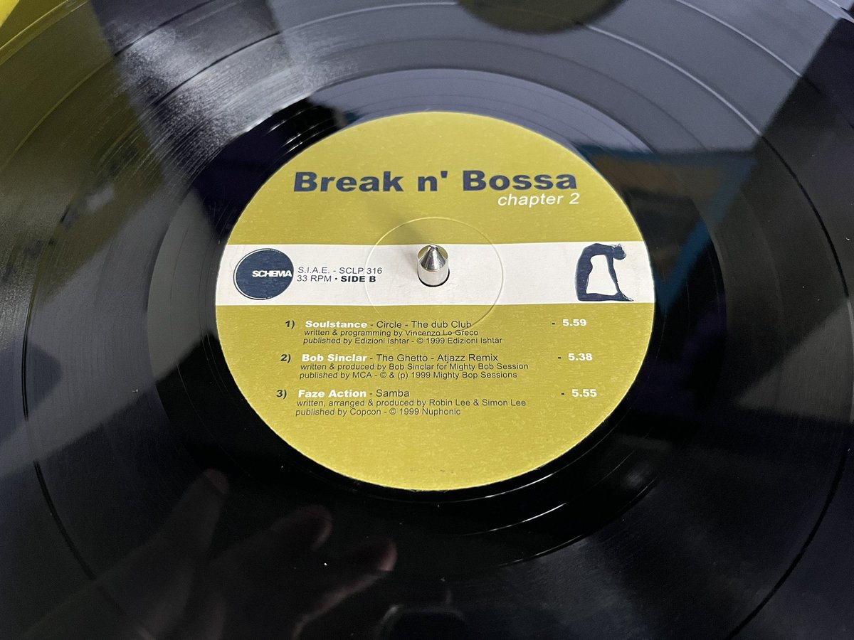 DonQuichotte69's tweet photo. #plaatvandedag Break n’ Bossa Chapter 2 #vinyl #vinylcollection #vinylcommunity #breaknbossa #nowspinning #schemarecords https://t.co/tBLNO7gv7y