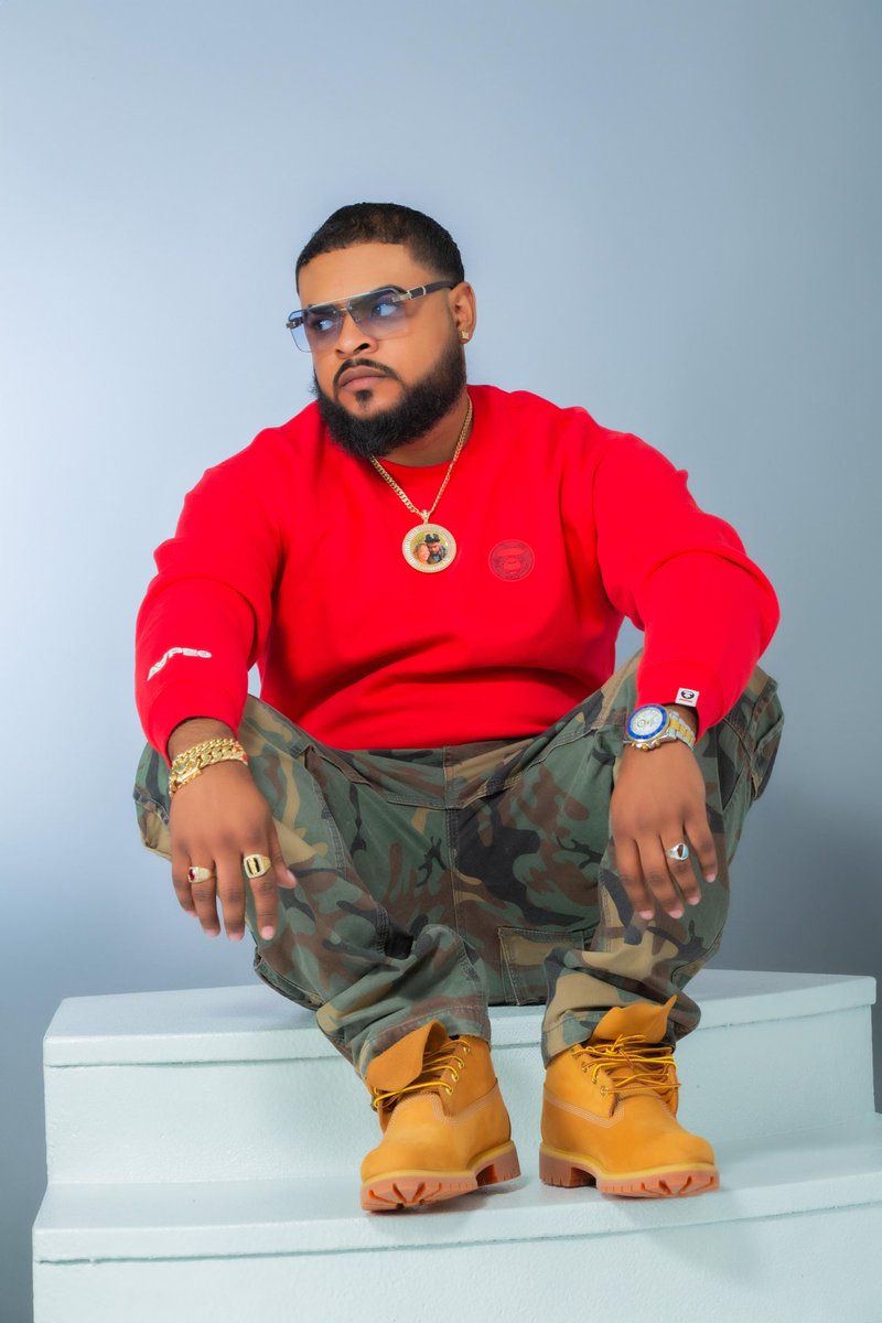 New York. El artista urbano dominicano Mario Brown radicado en los Estados Unidos estrenó su nuevo corte musical “El Resguardo”, una mezcla de rap, R &amp; B, entre otras fusiones rítmicas.

youtu.be/pLj2mnaSDmM?si…