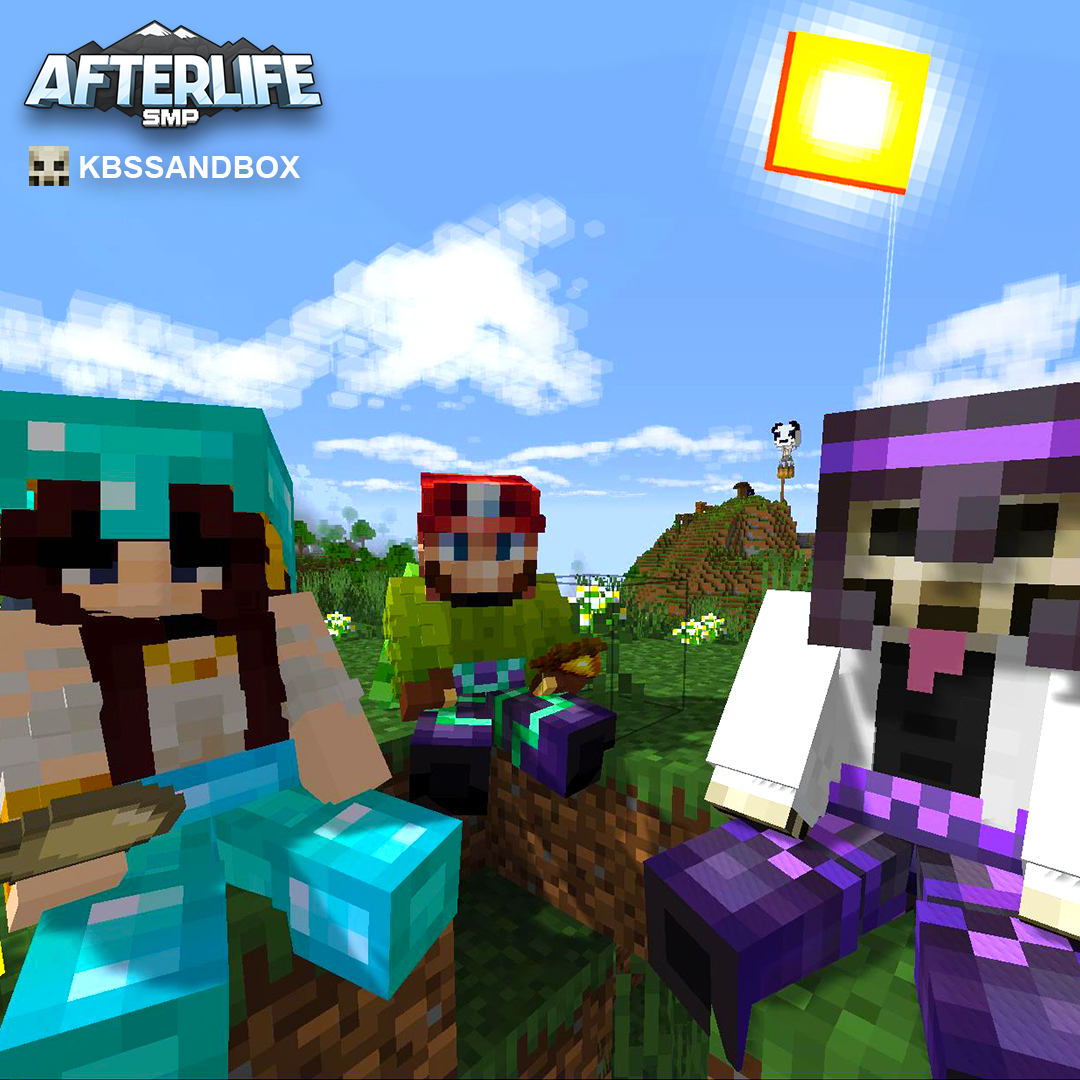 AfterLifeSMP's tweet image. A casual chit chat on a Saturday with an egg 🥚, a Blondmario 🍄, and a fancy suit 🤵 on the #MinecraftServer lawn! What more could you ask for? 🥰
👉 All available here on discord.afterlifesmp.com