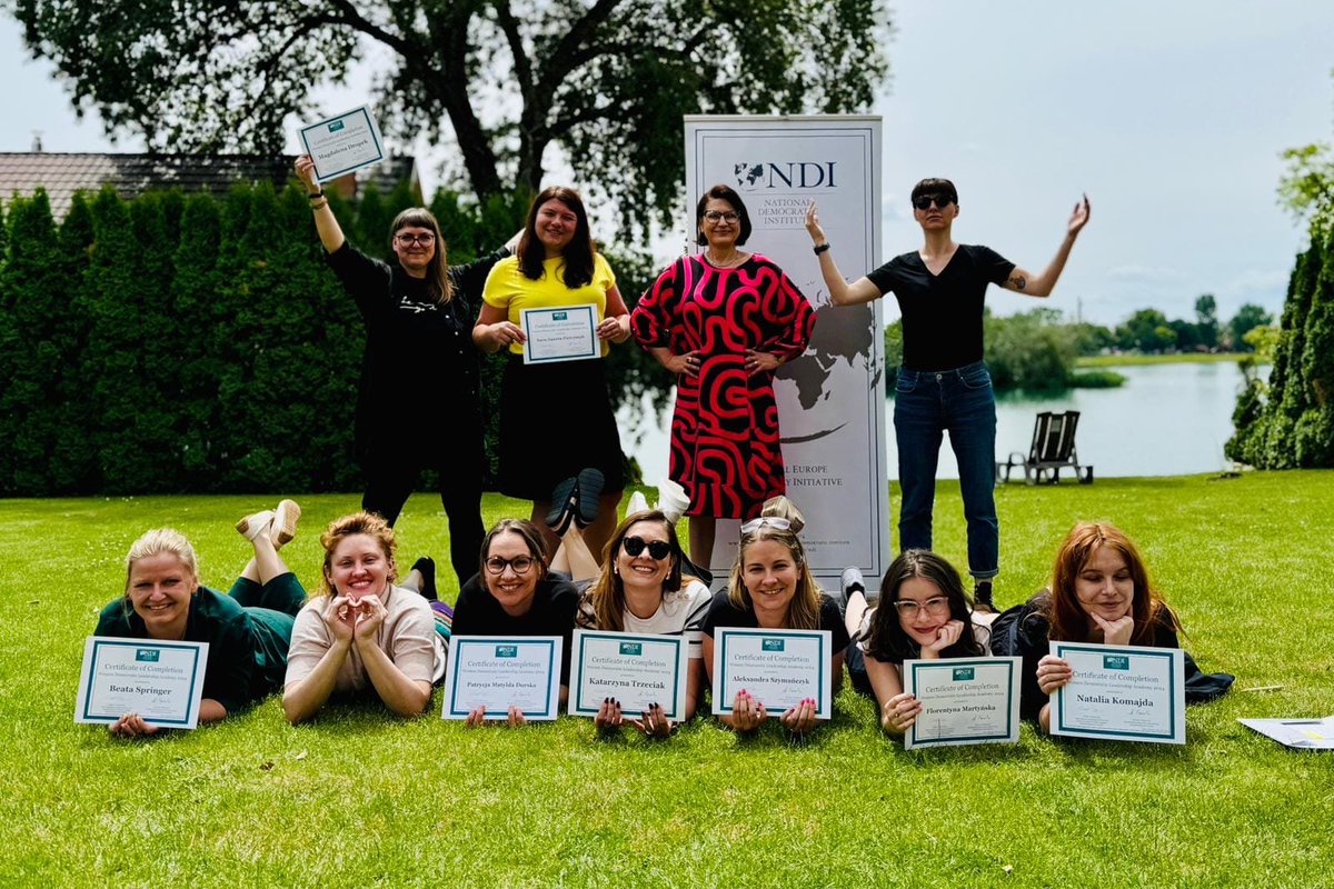 Gratulujemy naszej członkini, Sarze Pietryszyk, ukończenia Women’s Democratic Leadership Academy organizowanej przez National Democratic Institute Central Europe. Brawo Sara!!!