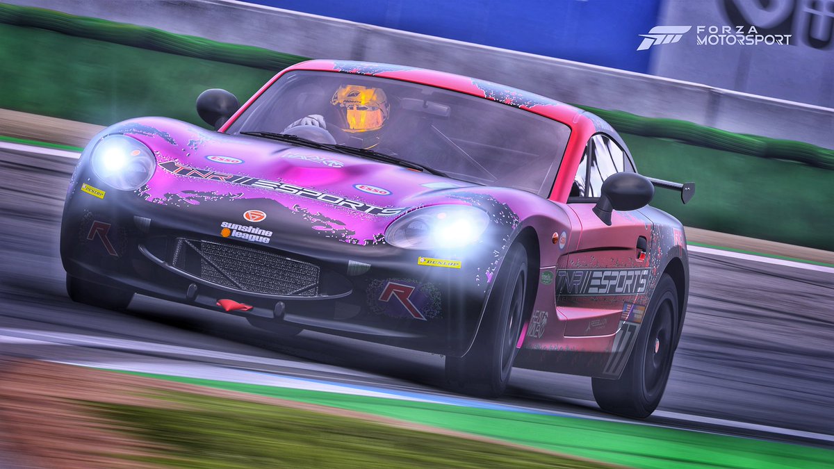 TopNotch_Esport's tweet photo. @SunshineLeague Ginetta Jrs. Series Opener kicks off today from Brands Hatch! 

We’ve got 3 TNR Teams rolling out for competition :

TNR eSports - Team Aces 
#77 @TNR_Briant 🇺🇸
#69 @TNR_Bananer 🇲🇽

🎨 by @TNR_Hillbilly https://t.co/uAEyRqtjZb