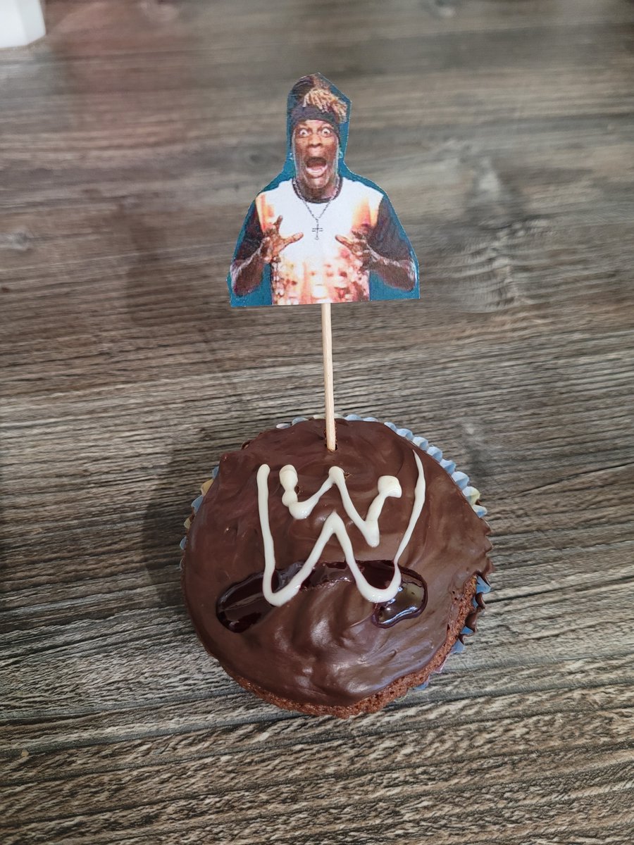 Katrina Warr tweet media