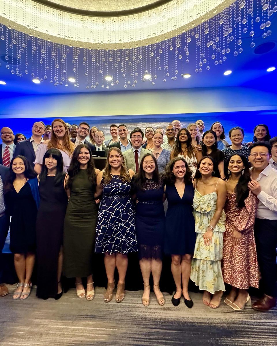 Rohan Ganti, MD MPH (@rohangantimd) on Twitter photo Residency grad ✅. Thank you to <a href="/BMCimRES/">BU/BMC IM Residency</a> for supporting my growth for the past 3 years & my entire community.
And forever grateful for being awarded Ariel Weisman excellence in teaching award. I owe it to all my co-residents who have become family. Residency grad ✅. Thank you to <a href="/BMCimRES/">BU/BMC IM Residency</a> for supporting my growth for the past 3 years & my entire community.
And forever grateful for being awarded Ariel Weisman excellence in teaching award. I owe it to all my co-residents who have become family.