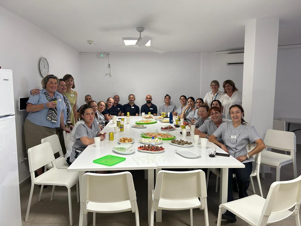 Alexandra tweet media