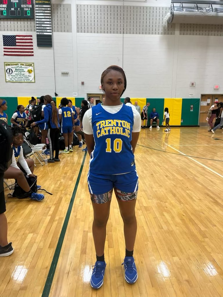 New Jersey Basketball Coaches Association (@njbca_official) on Twitter photo Court 2:
<a href="/lizziecal2/">Lizzie Calandruccio</a> <a href="/SpotswoodHoops/">Spotswood Girls Hoops</a>
Lizzie Calandruccio 15pts
@TCA_GIRLSBBALL Tori Evans 9pts Court 2:
<a href="/lizziecal2/">Lizzie Calandruccio</a> <a href="/SpotswoodHoops/">Spotswood Girls Hoops</a>
Lizzie Calandruccio 15pts
@TCA_GIRLSBBALL Tori Evans 9pts