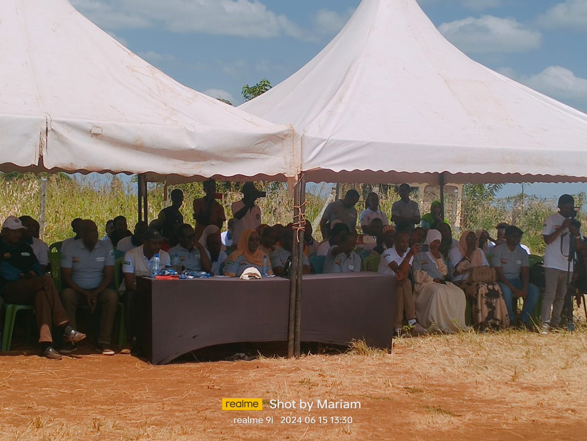 IfPC15's tweet photo. Earlier today, we joined other stakeholders in celebrating the Day of African Child. This year's theme is "Education for All Children in Africa: The Time is Now." Captures the need to educate our children, in all aspects including reproductive health rights. 

@FaithtoActionet https://t.co/72isQGElsP
