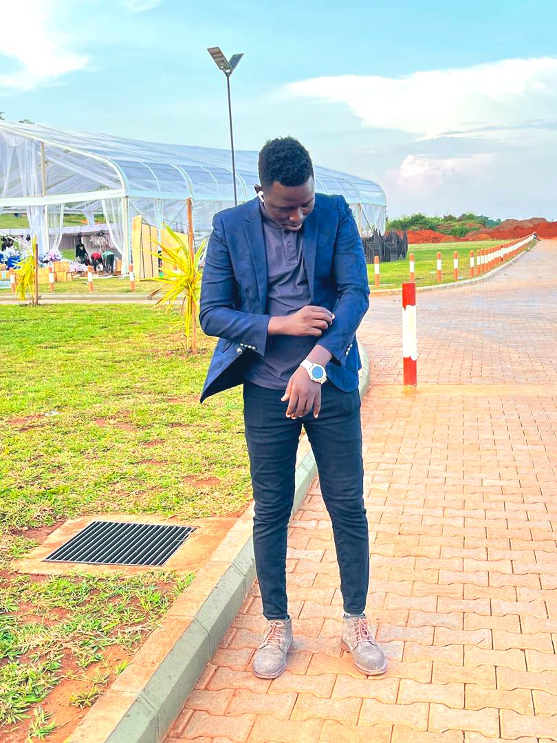 Dr. Ryan Justin Jay🇺🇬 (@akukudramani) on Twitter photo 