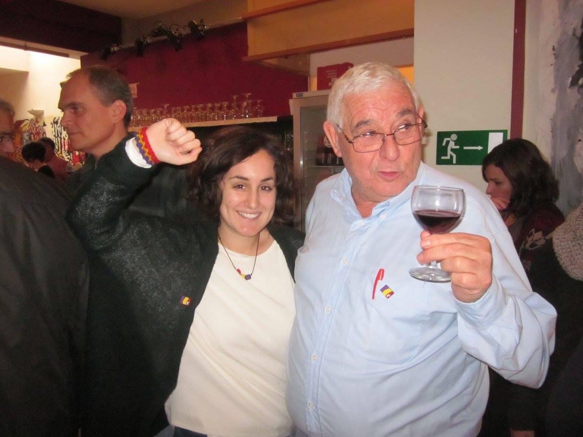 La vida nos ha arrebatado hoy a nuestra querida camarada Marta Mosquera

Es imposible plasmar en palabras la profunda pena que siente este núcleo

Su compromiso político, al que acompañaban siempre su dulzura y su sonrisa quedarán para siempre en nuestro recuerdo 🖤