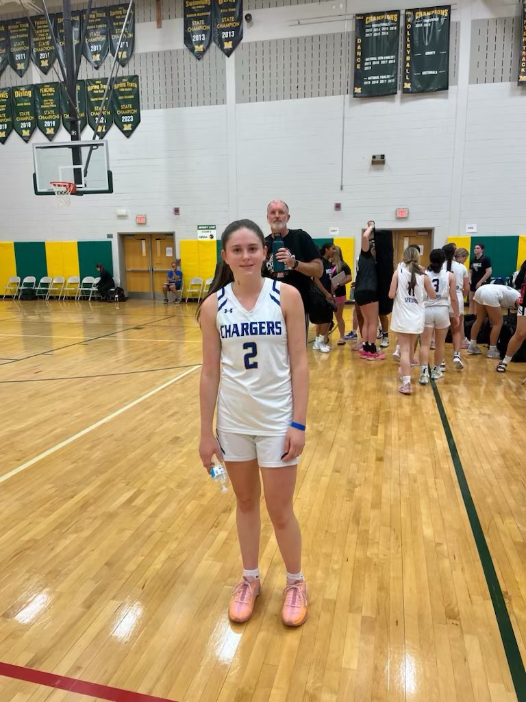 Congrats to AUF &amp; Spotswood rising Sr Lizzie Calandruccio .. leading her team w/ 15pts against Trenton Cath  in today's NJ Live Showcase. The REAL DEAL ..1000 pts &amp; GMC 1st Team All-County as a Jr and USJN Nike AAU All-Star as a Soph. Coaches, dont miss out on this Game Changer.