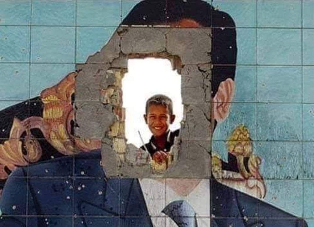 يعني هسا البعثي
وين ينطي الوجه
قفلها عليهم المالكي
لا بعيد الأضحى يعيد 
ولا براس السنة يتهنى 
#عيد_اعدام_صدام التكريتي