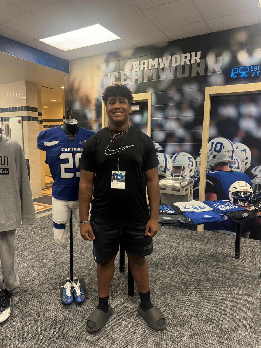 Great visit at <a href="/cnu_football/">CNU Football</a> today. Appreciate the invite <a href="/coachatsmith/">Alex Smith</a> @indELIble173 <a href="/CoachSmitty25/">Craig Smith II</a> can’t wait to be back! #GoCaptains <a href="/JesseLohr1/">Jesse Lohr</a> <a href="/CoachJSharon/">Coach Sharon</a>  <a href="/RHSBears_FB/">Riverbend Football</a>