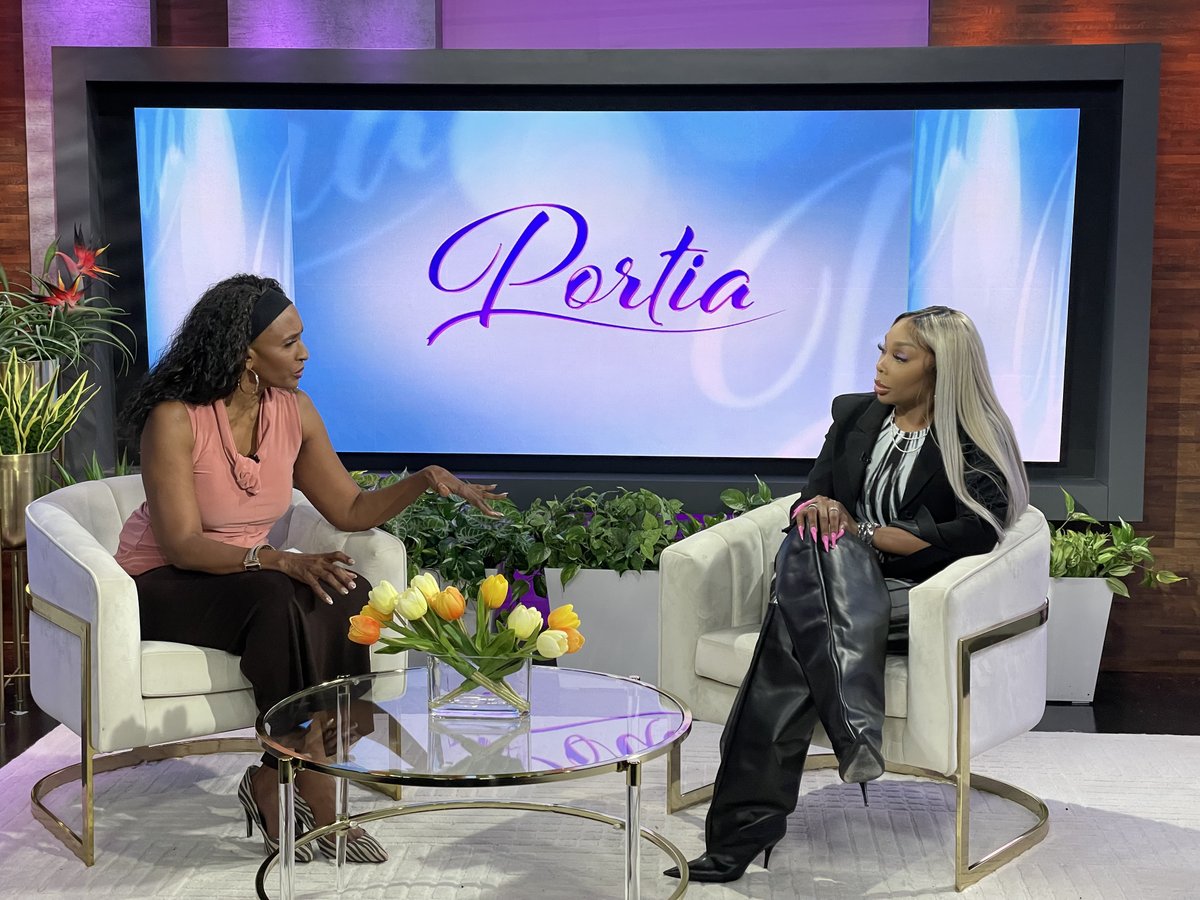 FOX5Atlanta's tweet photo. TODAY at 1 on an all-new @PortiaTVShow, @PortiaFOX5 sits down with reality star #SierraGates to discuss her #tattoo injury and what she’s up to now. They discuss what it means to ink responsibly!
#Inking
#PortiaTVShow https://t.co/AMdwMjiTPf