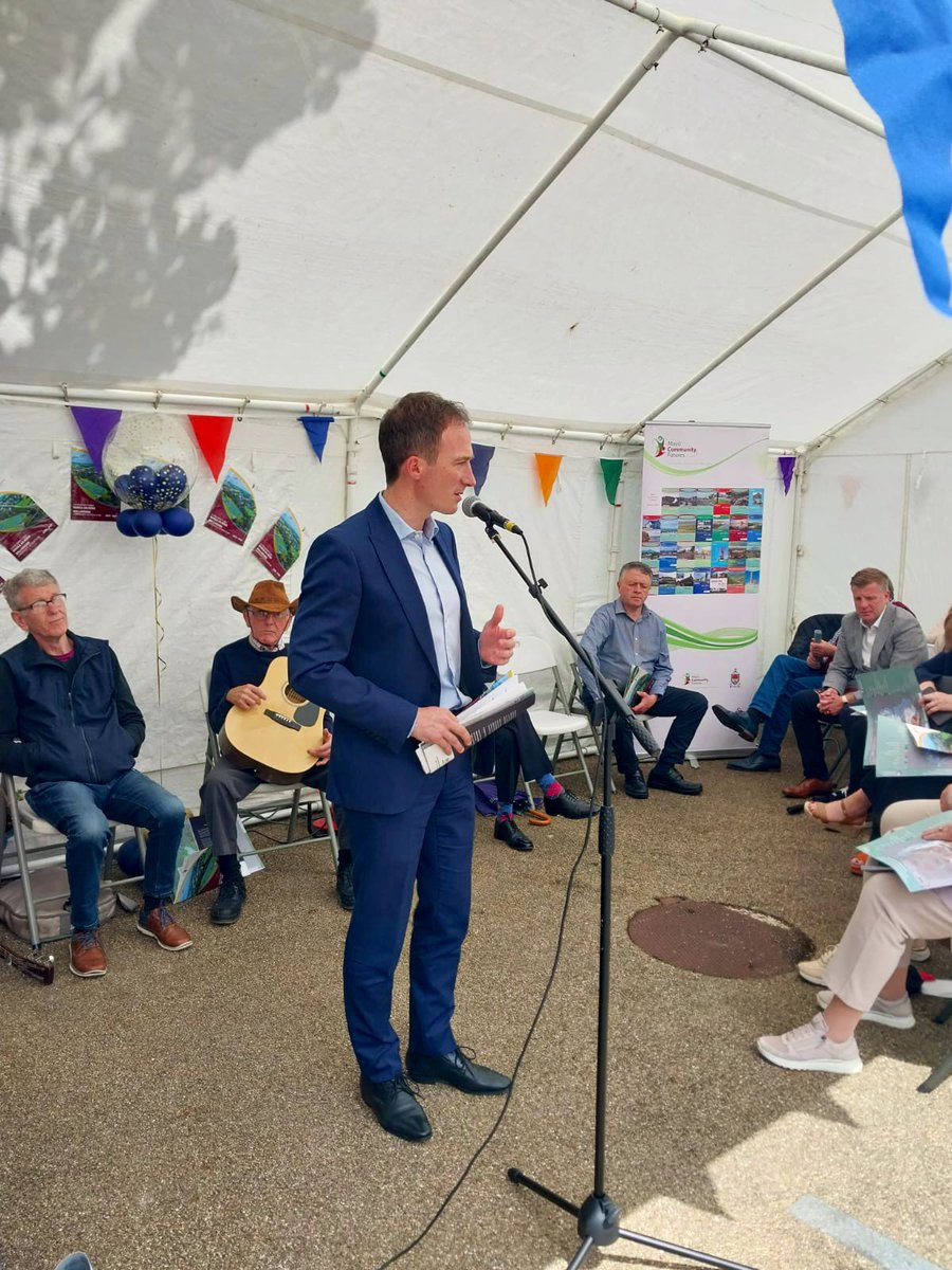 Alan Dillon tweet media