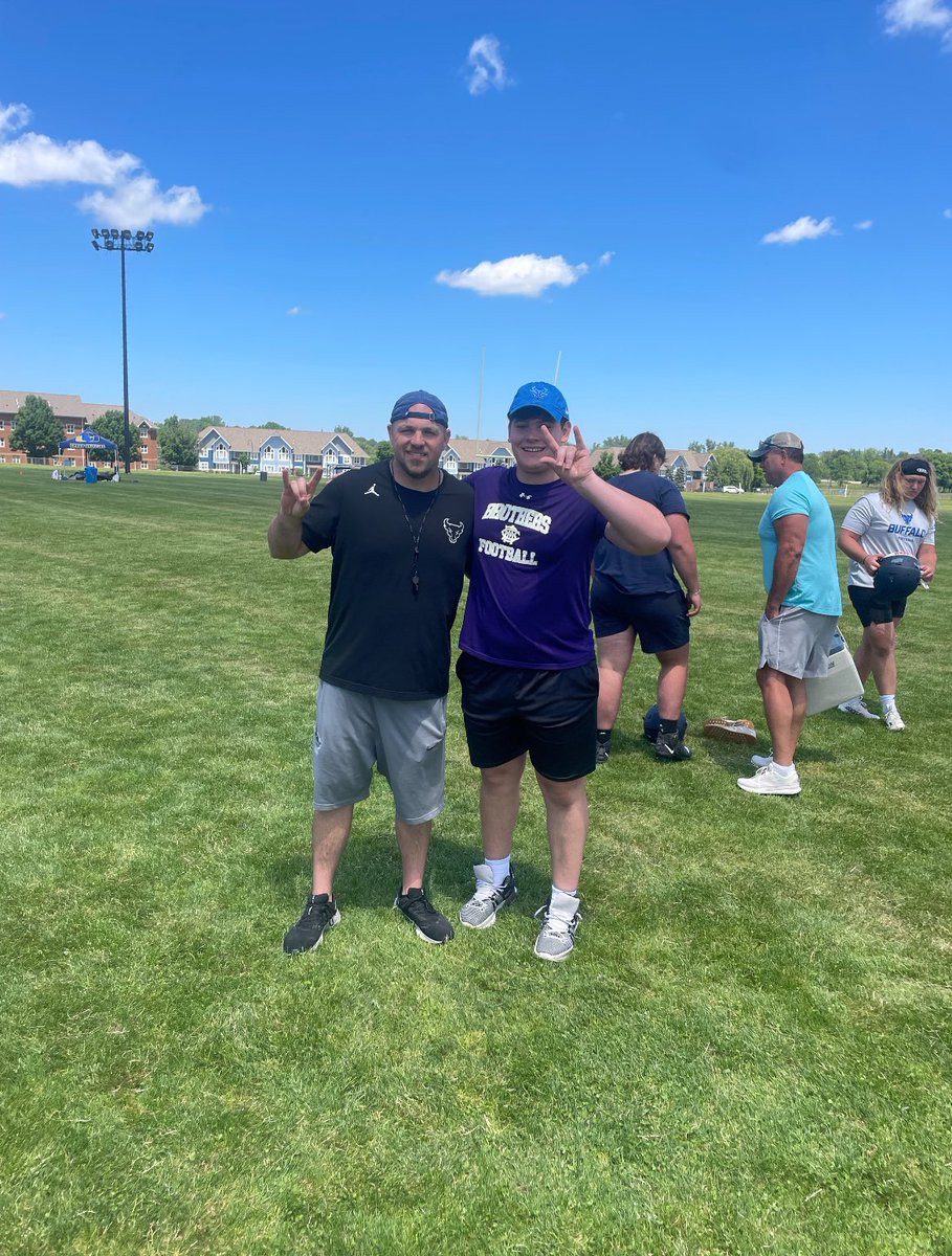 Cody Cloutier (@codycloutier26) on Twitter photo Thank you @ubfootball and <a href="/Stansfield_Matt/">Matt Stansfield</a> for the awesome camp experience. I’m happy to say that I got offensive lineman MVP for the underclass group. Looking forward to continuing to develop my relationship with the UB staff. <a href="/CBASyrFootball/">CBA Syracuse Football</a> <a href="/brucewill15/">Bruce Williams</a> <a href="/RealCoachBruno1/">Brian Bruno</a> Thank you @ubfootball and <a href="/Stansfield_Matt/">Matt Stansfield</a> for the awesome camp experience. I’m happy to say that I got offensive lineman MVP for the underclass group. Looking forward to continuing to develop my relationship with the UB staff. <a href="/CBASyrFootball/">CBA Syracuse Football</a> <a href="/brucewill15/">Bruce Williams</a> <a href="/RealCoachBruno1/">Brian Bruno</a>