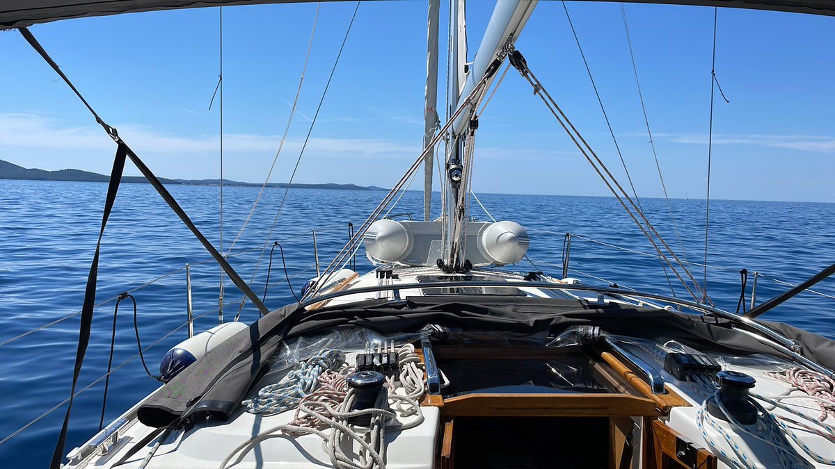crew_k2's tweet image. First day cruising in Zadar - follow along at youtube.com/@k2_crew?si=ZF… #zadar #muline #bareboat