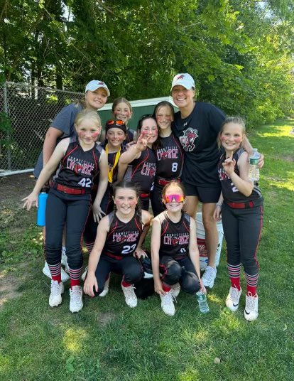 Caroline Cummings tweet media