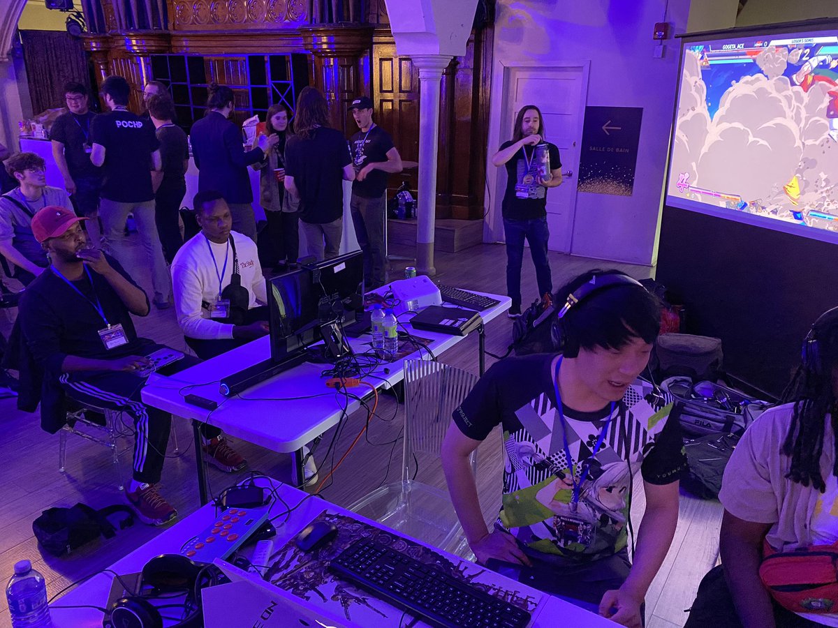 Issa_Diadie's tweet photo. BOZxUMAD 2024

Félicitations à BGC | GOGETA ACE joueur pour l'équipe @BGamingCorp223 qui obtient la 4e place de la compétition DBZ FIGHTERZ de l'événement @bozumad 

Fier de voir un pur produit de la scène locale malienne effectuer un si beau parcours à l'étranger

#bozxumad24 https://t.co/YF4560DEAU
