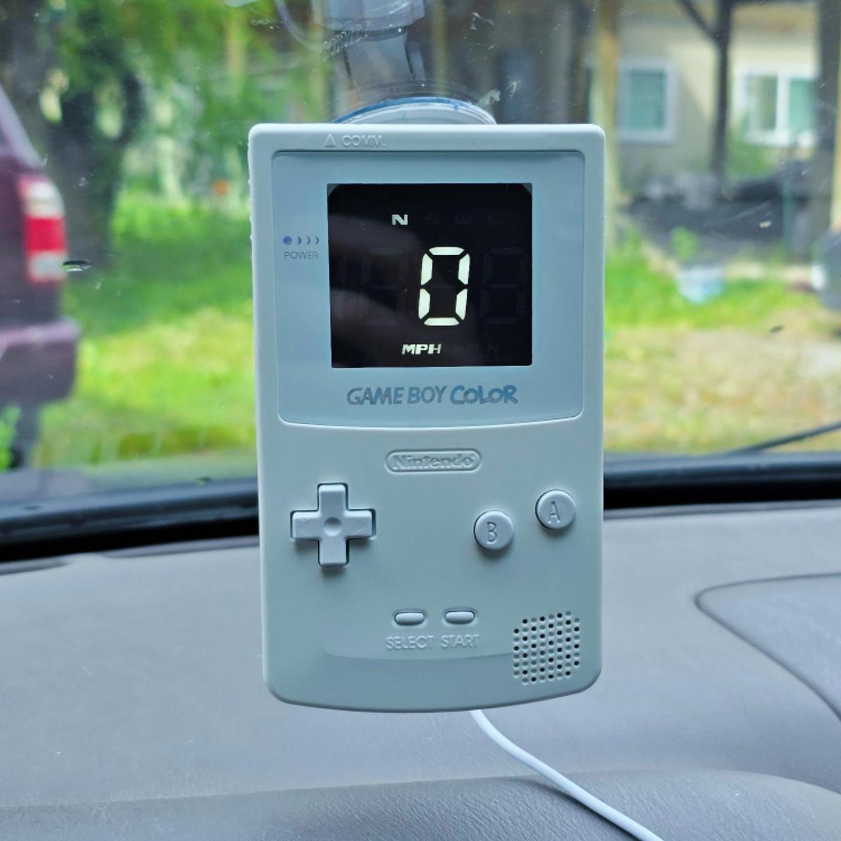 First commission is done and ready to ship out! Super clean 🤙
#customgameboy #carmods #gameboycolor #gaming #moddedgameboy #handmade