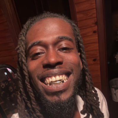 kidddavis92's tweet photo. #NewProfilePic https://t.co/neByOnCYU4