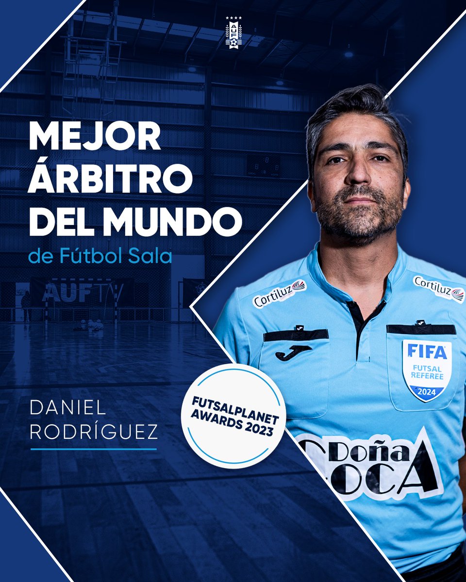 🥇 ¡𝗘𝘀 𝗨𝗿𝘂𝗴𝘂𝗮𝘆𝗼!

El árbitro de Fútbol Sala, Daniel Rodríguez, fue elegido como el mejor árbitro del mundo en los Futsalplanet Awards 2023.

¡Felicitaciones!