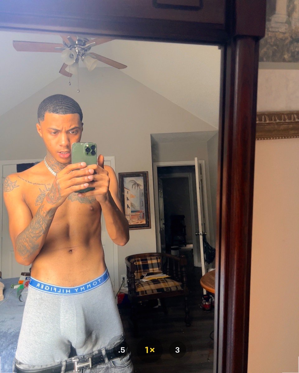 😈Lightskin Asian🎵 tweet media