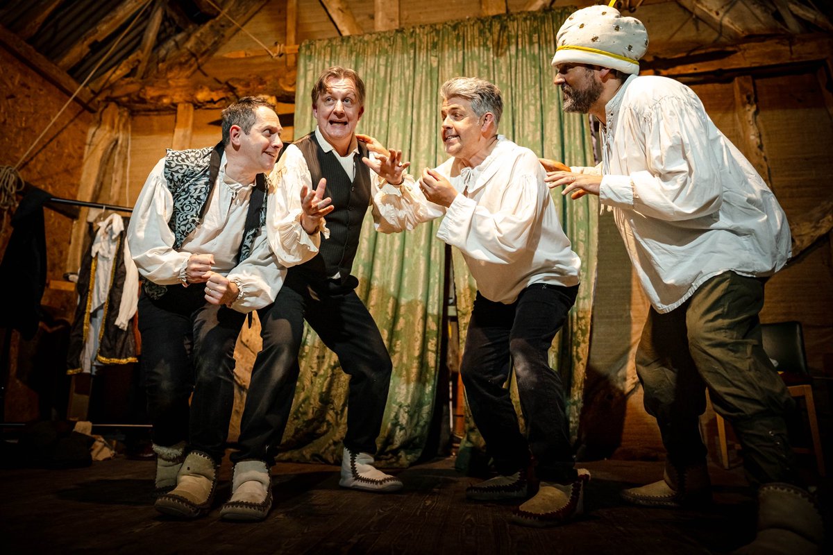 Shakespeare Link (@willowglobe) on Twitter photo So much fun to have <a href="/schoolofnight/">The School of Night</a> in the barn here tonight at Willow Globe despite the rain! The laughter kept us warm!
<a href="/NOutNAllan/">NightOut-NosonAllan</a> #NosonAllanNightOut #ArtsWales #CelfCymru #RuralTouring So much fun to have <a href="/schoolofnight/">The School of Night</a> in the barn here tonight at Willow Globe despite the rain! The laughter kept us warm!
<a href="/NOutNAllan/">NightOut-NosonAllan</a> #NosonAllanNightOut #ArtsWales #CelfCymru #RuralTouring