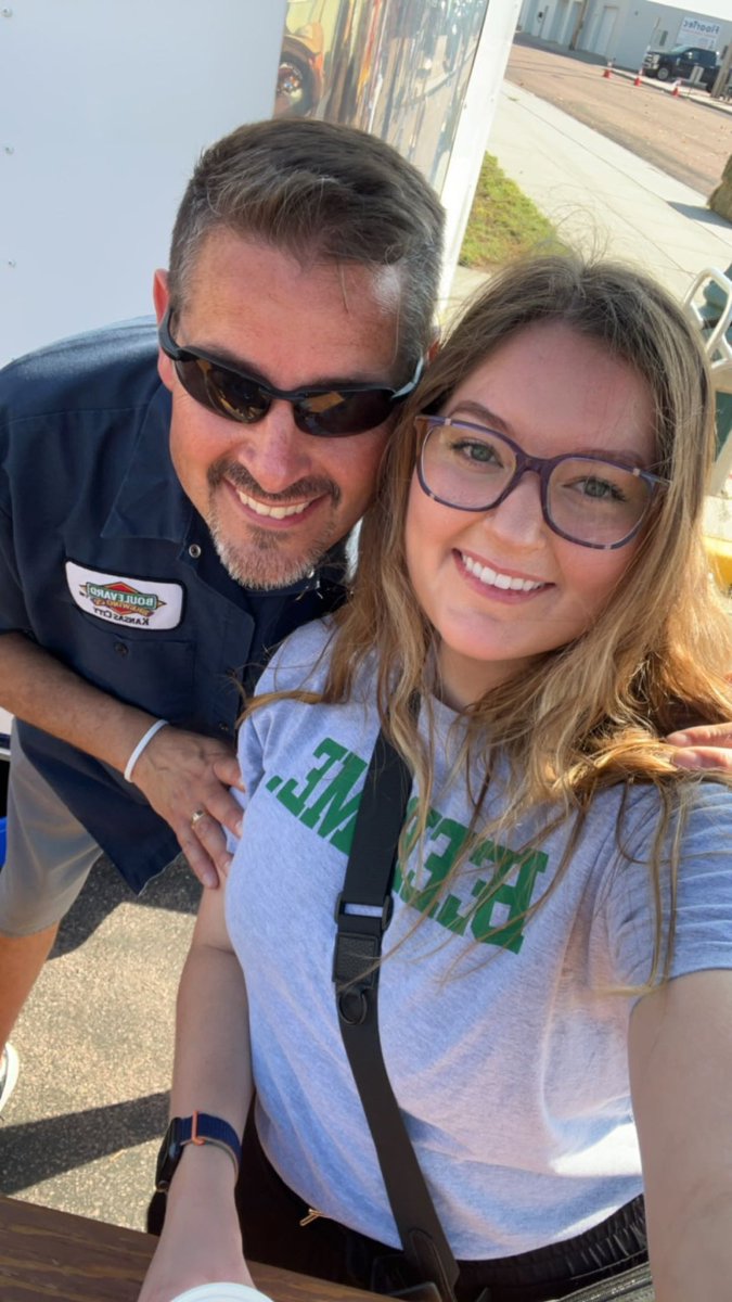 ser8505's tweet photo. Happy Birthday to the best dad out there. Thank you for being you and helping me out whenever needed. And a happy early Father’s Day. This is your weekend; enjoy it. Love you 🥳🩵 

@beermandroy https://t.co/aoWxn7bK8i