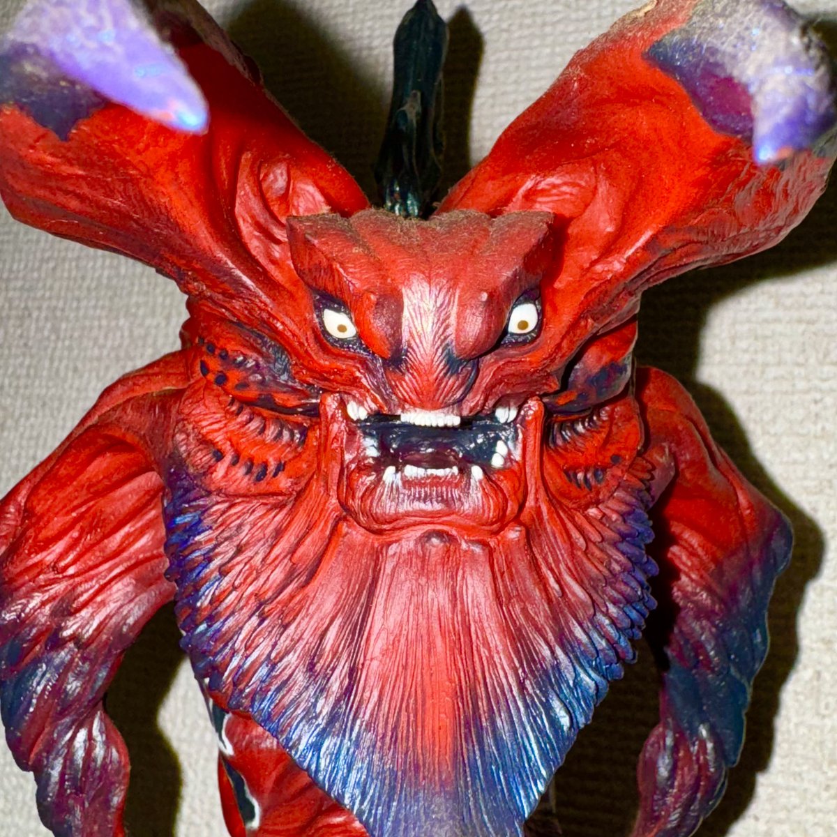 お家で #雨宮慶太 仕事展 【マカラガのフィギュア】 クラウドトイズの