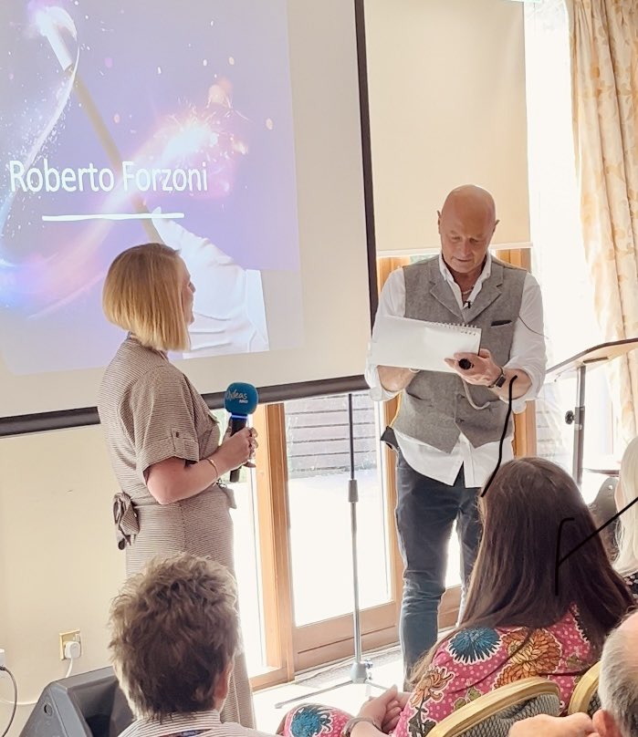 Tobias Hill tweet media