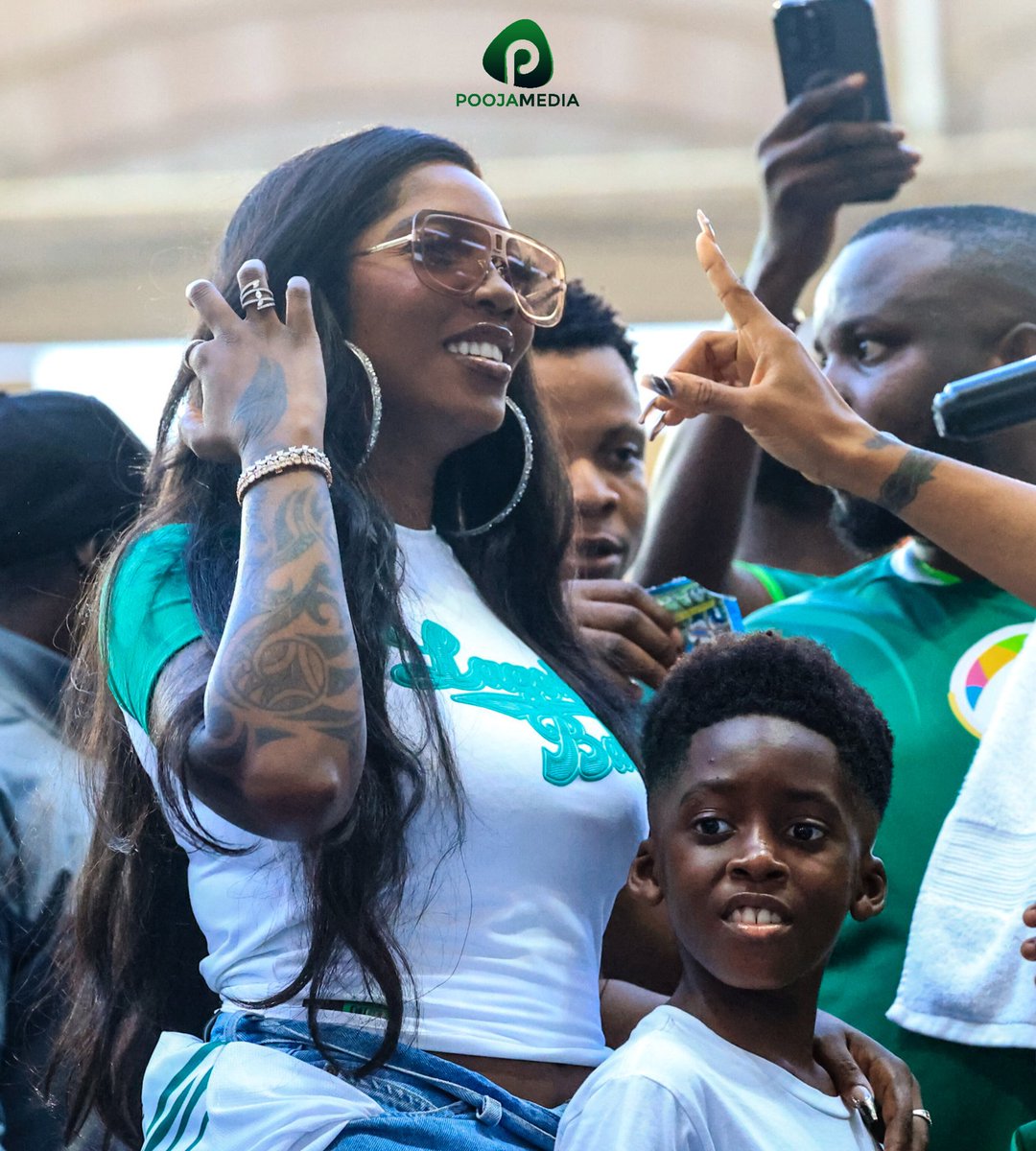 Tiwa Savage &amp; Son presented the trophy to the winning team at the Attom Foundation Charity Champions Cup in Abuja. ❤️🇳🇬