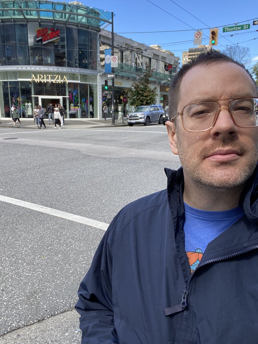 I’m in love with Vancouver. 🌃🚶🍱