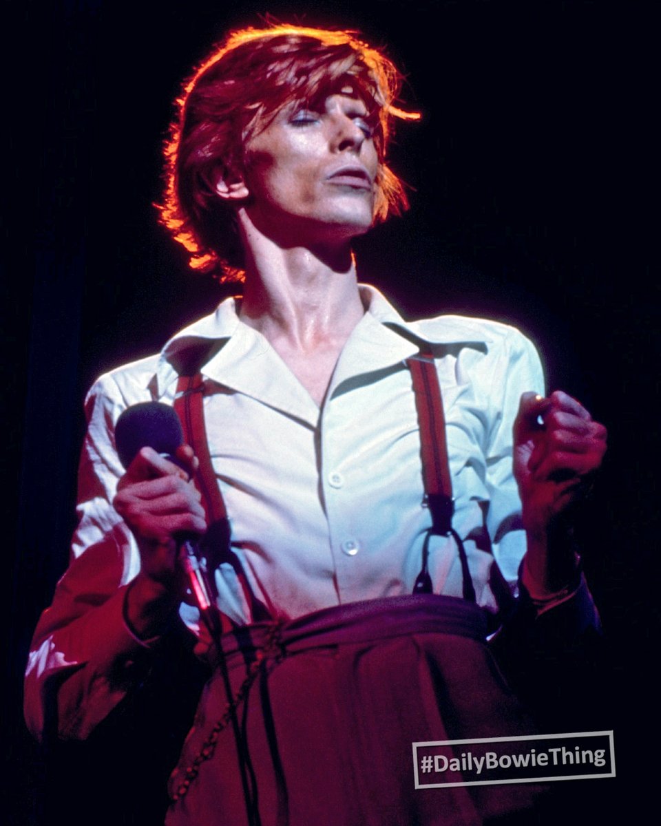 David Bowie Official tweet media