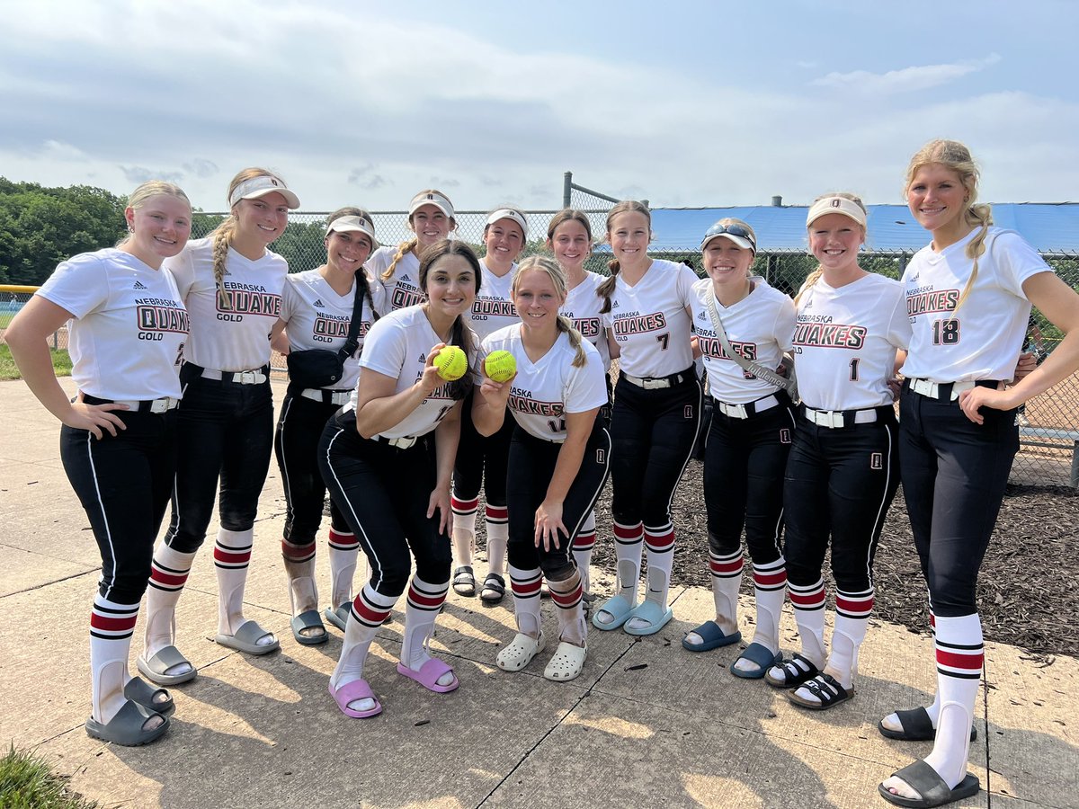 Quakes - 7
Central Select - 6 
<a href="/HeserLauren/">lauren heser</a> R, BB
<a href="/NorahMacken/">Norah Macken</a> 2/4
<a href="/gracey_meinert/">gracey meinert</a> R, BB
<a href="/KalliUlven/">Kalli Ulven</a> 3/4, ,💣, 3RBI 🔥
<a href="/BrunoRylee/">Rylee Bruno</a> 2-run 💣!, 3RBI, SF, R 🔥
<a href="/bria_scott1/">bria scott</a> 1/3
<a href="/agnes_lampe/">Agnes Lampe</a> 2/3, BB
<a href="/IFienhold/">Isabelle Fienhold</a> R
<a href="/MaddieSnyder_7/">Maddie Snyder</a> 1/2
<a href="/macy_eitzmann/">Macy Eitzmann</a> with the win in the ⭕️ with 4Ks