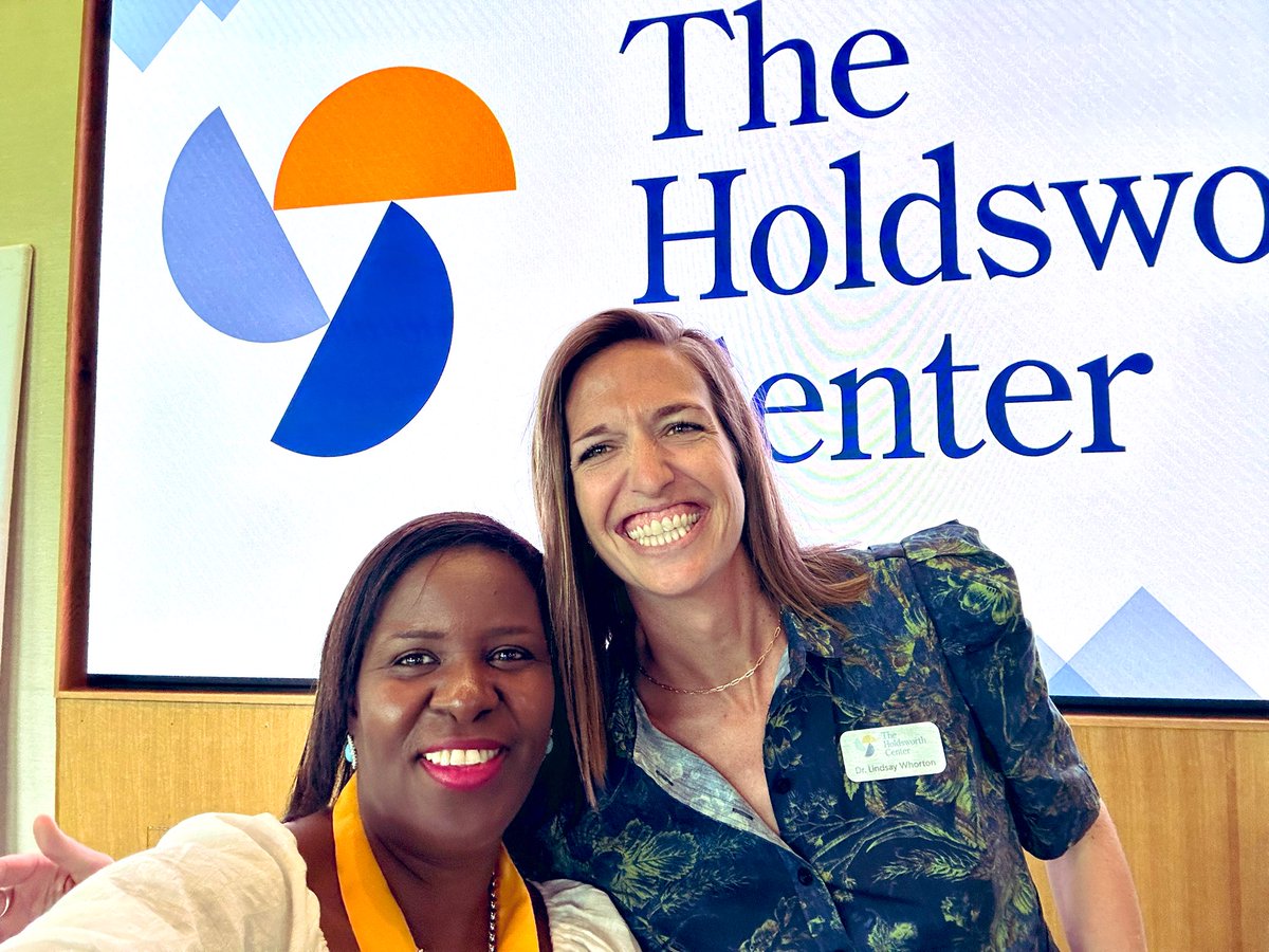 JeanaMAdams's tweet photo. I’m super proud to announce that my @HoffmanMS_AISD  ELA leaders presented our Capstone Project &amp; graduated from @HoldsworthCentr Campus Leadership Program. Thank you @AldineISD @drgoffney @KatyRoede @DrCrystalWatson @lmamerson! Public Education Holds Worth!
#TransformativeLeader https://t.co/VCeibXNUl4