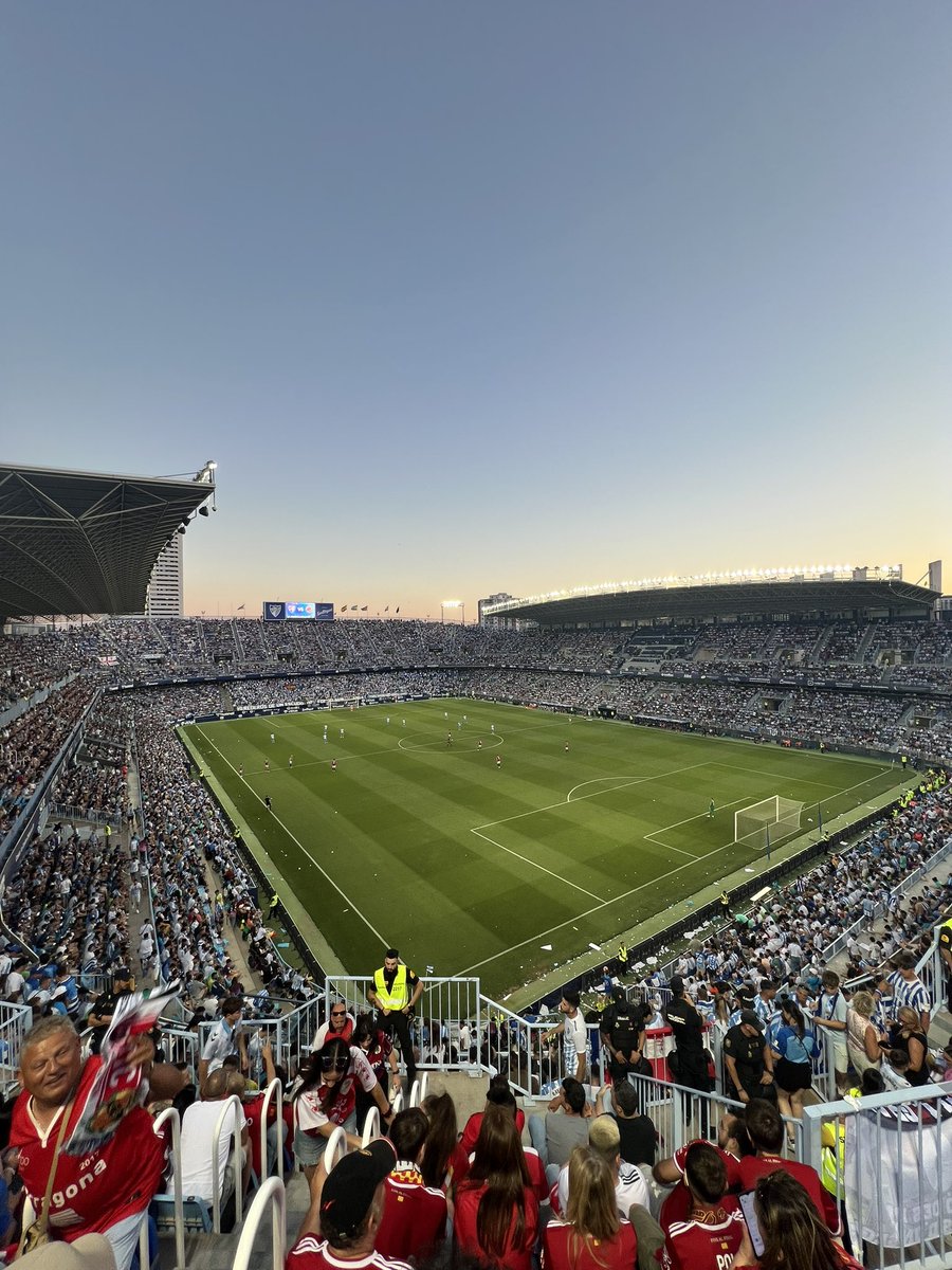 Cristina Artacho🚐 tweet media